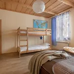 Apartament Bystre